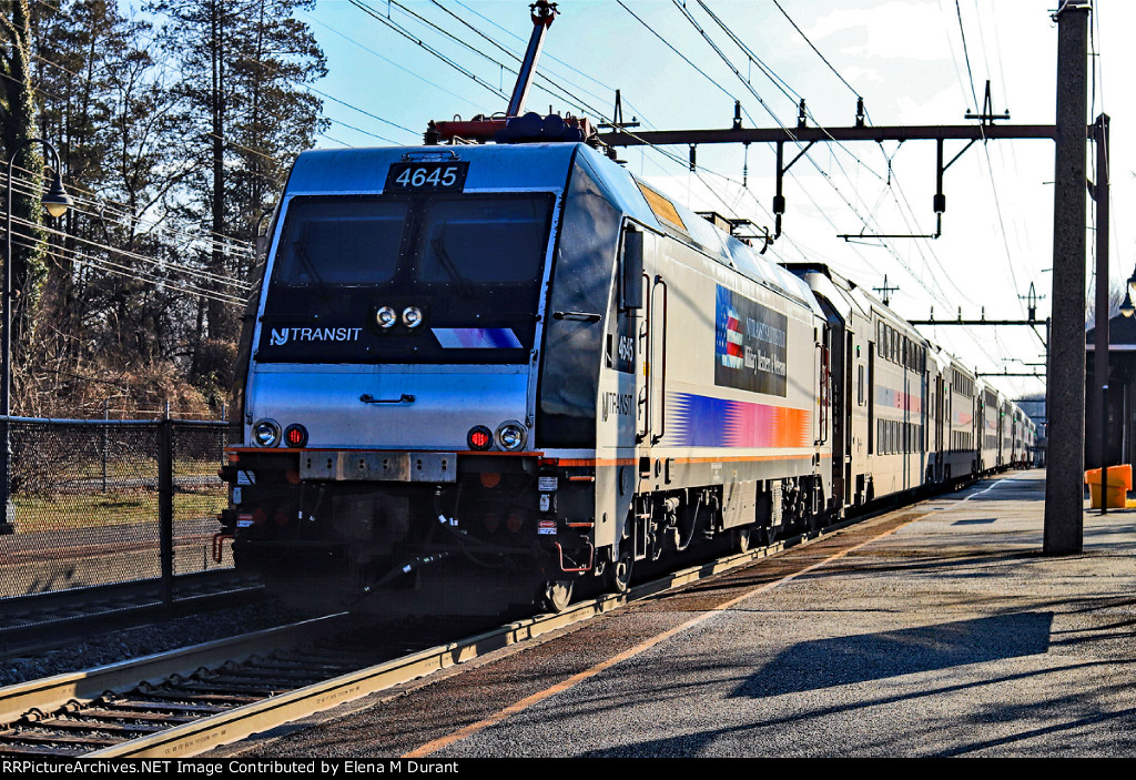 NJT 4645 on train 6642